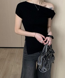ワンショルダーリブトップス