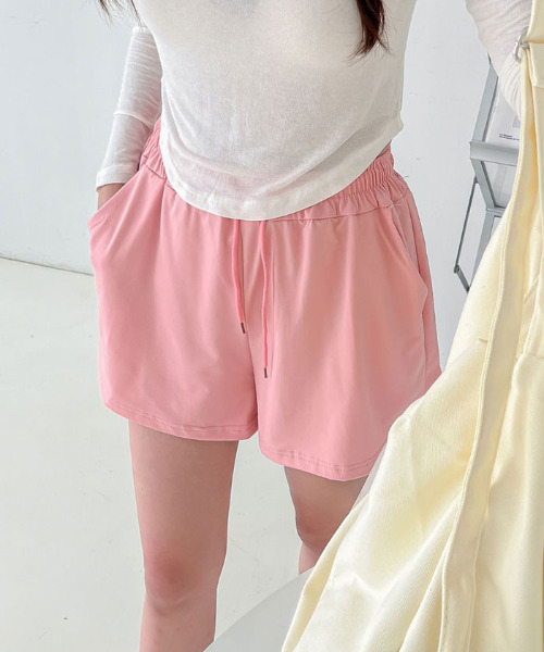 VIVID LADY（ビビッドレディー）の「ショートパンツ レディース 夏（その他パンツ・レディース・ブラック/グレー/ピンク/アイボリー/ライム・FREE）」の13枚目の写真