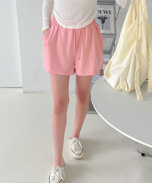 VIVID LADY（ビビッドレディー）の「ショートパンツ レディース 夏（その他パンツ・レディース・ブラック/グレー/ピンク/アイボリー/ライム・FREE）」の11枚目の写真