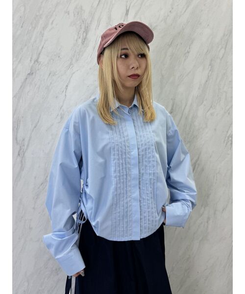 jouetie(ジュエティ)の「フロントプリーツサイドギャザーシャツ(シャツ/ブラウス・レディース・ブルー/オフホワイト/ピンク/ネイビー・MEDIUM)」の6枚目の写真