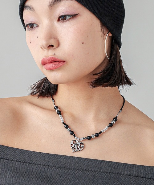 X-girl（エックスガール）の「BEADS NECKLACE（ネックレス・レディース・オリーブ/ブラック・ONE SIZE）」の5枚目の写真