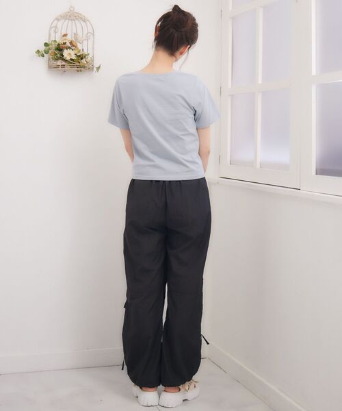 ems excite(エムズエキサイト)の「サイドリボンタックPT(その他パンツ・レディース・ピンク/ブラック/オフホワイト/ブルー・FREE)」の16枚目の写真