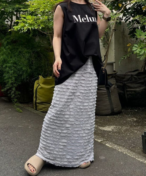 un dix cors(アンディコール)の「《着回し・ヒップカバー◎》フロッキーノースリカットソー(Tシャツ/カットソー・レディース・ブラック/グレイッシュベージュ・FREE)」の17枚目の写真