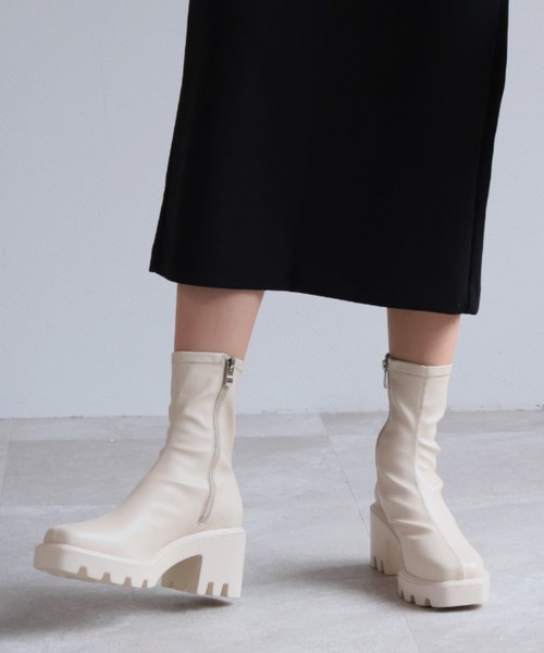 VIVIAN（ヴィヴィアン）の「スクエアトゥ厚底ストレッチショートブーツ（ブーツ・レディース・ブラック系その他2/ブラウン系その他5/ナチュラル/ブラック系その他3・SS/S/M/L/LL/XL）」の19枚目の写真