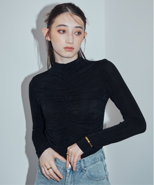 tシャツ コサージュギャザートップス「セットアップ対応」 レディース Tシャツ/カットソー コサージュ」に該当するレディースの