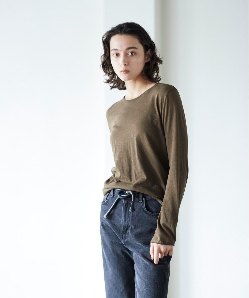 WALANCE(ワランス)の「コットンカシミヤクルーネックTシャツ(Tシャツ/カットソー・レディース・モカ/スミクロ/オフホワイト・FREE)」の3枚目の写真