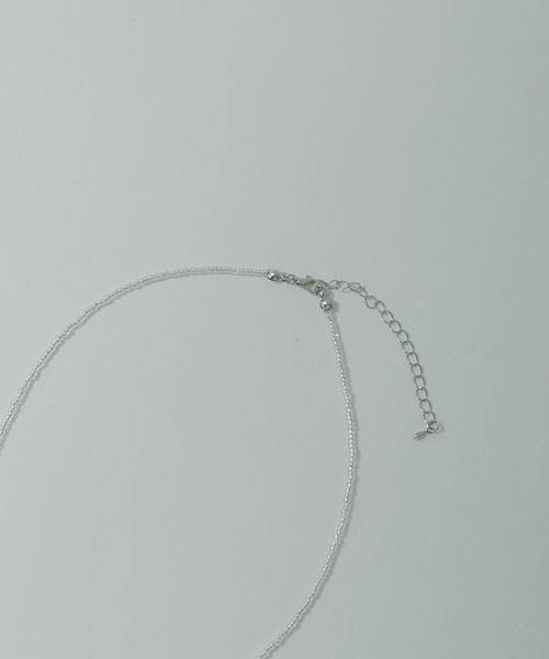 PAIRMANON COEUR（ペアマノンクール）の「【PAIRMANON COEUR】ビーズ リボンモチーフネックレス（ネックレス・キッズ・ブラック/グレー・FREE）」の6枚目の写真