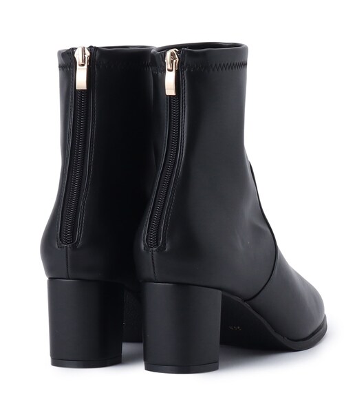 SHOO・LA・RUE（シューラルー）の「◆【22.5cm～25.0cm】柔らかく美しく足にフィット バックファスナー ストレッチブーツ（ブーツ・レディース・アイボリー/ブラック・45/35/50/25）」の7枚目の写真