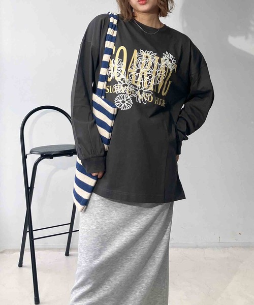 AS KNOW AS plus（アズノゥアズプラス）の「◇フラワー刺繍重ねロゴロンT（Tシャツ/カットソー・レディース・キナリ/スミクロ/オートミール/ブラウン/ブルー/アイボリー系/ベージュ系/グリーン系/ブラック系・FREE）」の14枚目の写真