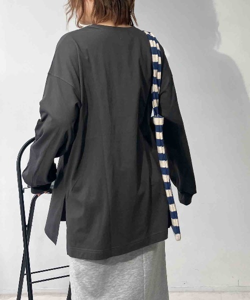 AS KNOW AS plus（アズノゥアズプラス）の「◇フラワー刺繍重ねロゴロンT（Tシャツ/カットソー・レディース・キナリ/スミクロ/オートミール/ブラウン/ブルー/アイボリー系/ベージュ系/グリーン系/ブラック系・FREE）」の16枚目の写真