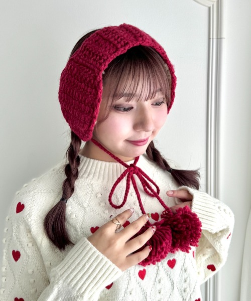 Loueme（ルエム）の「【5色展開】ポンポンリボンニットイヤーマフ（イヤーマフ・レディース・ブラック/アイボリー/レッド/ブラウン/グレー・FREE）」の10枚目の写真