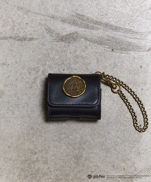 FLAPPER（フラッパー）の「FLAPPER フラッパー：ハリー・ポッター 魔法省airpodsproケース（ヘッドフォン/イヤホン・レディース・ブラック・FREE）」の5枚目の写真