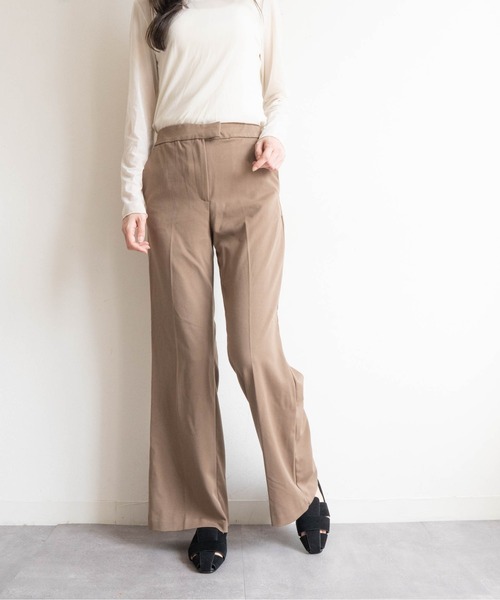 Fabby fabby(ファビィーファビィー)の「ベルトカッターシューズ(パンプス・レディース・シルバー/ブラック/キャメル/ブラック系その他/ブラウン系その他/オフホワイト/ベージュ・SMALL/MEDIUM/LARGE)」の11枚目の写真