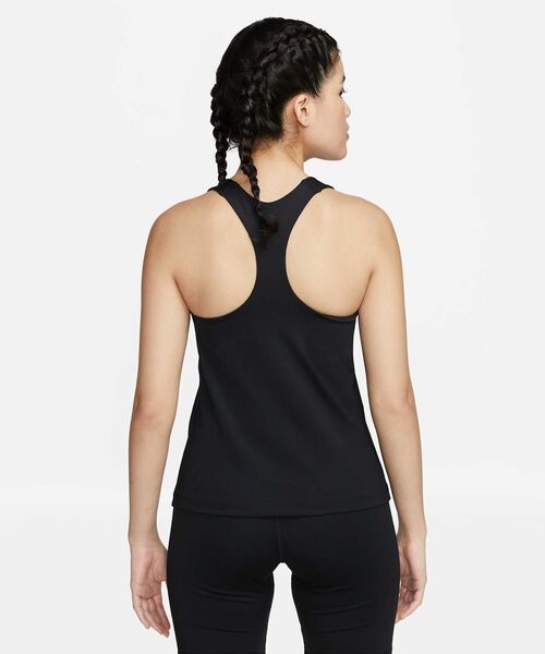 NIKE(ナイキ)の「ナイキ スウッシュ ウィメンズ ミディアムサポート パッディド スポーツブラ タンクトップ / Nike Swoosh Women's Medium-Support Padded Sports Bra Tank DV9898-010 Black(タンクトップ・レディース・ブラック・L/M/S/XL/XS)」の10枚目の写真