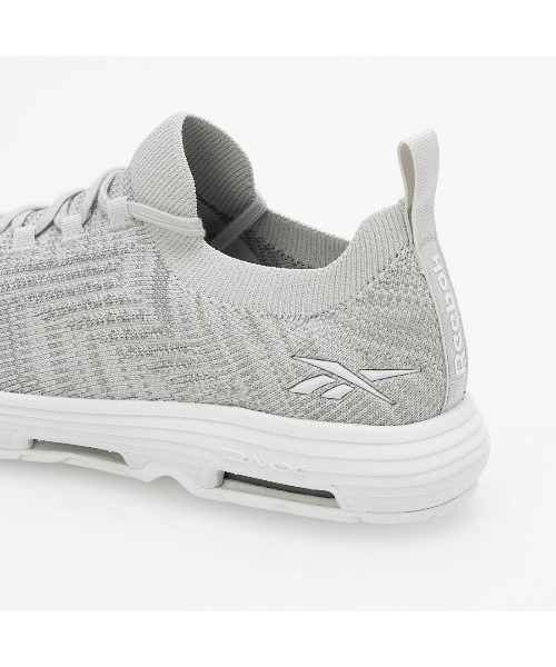 Reebok(リーボック)の「デイリーフィット DMX 3 スリッポン / DAILYFIT DMX 3 SLIP ON(スニーカー・レディース・ブラック×ホワイト/ライトグレー/オフホワイト/ブラック・24.5cm/23.5cm/23.0cm/26.0cm/25.0cm/24.0cm/22.5cm/25.5cm)」の13枚目の写真