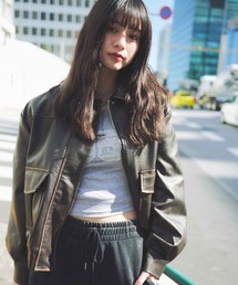 FOREVER 21 | 【2025SS】ヴィンテージライクフェイクレザーブルゾン(ブルゾン)