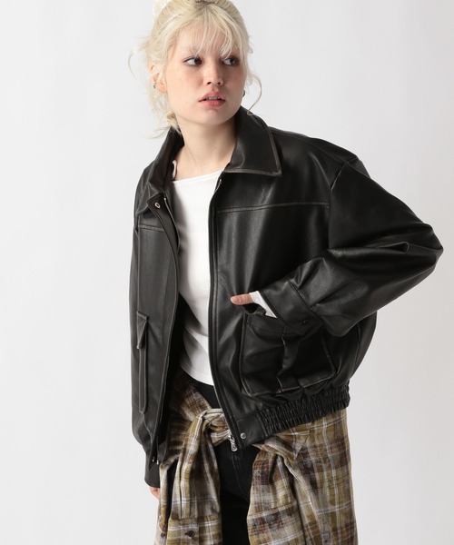 FOREVER 21(フォーエバー トゥエンティーワン)の「【2025SS】ヴィンテージライクフェイクレザーブルゾン(ブルゾン・レディース・ブラウン/ブラック・FREE)」の10枚目の写真