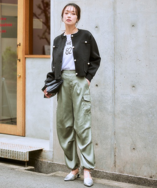 nissen（ニッセン）の「サテンパラシュートパンツ（カーゴパンツ・レディース・カーキ/ブラック/ベージュ・S/3L/L/M/LL）」の10枚目の写真