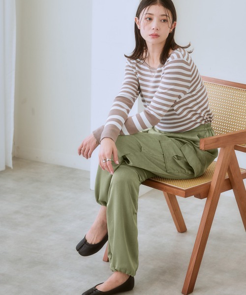 nissen（ニッセン）の「サテンパラシュートパンツ（カーゴパンツ・レディース・カーキ/ブラック/ベージュ・S/3L/L/M/LL）」の15枚目の写真