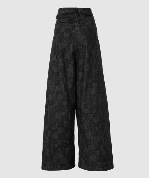 ANREALAGE(アンリアレイジ)の「WRAP AZ DENIM WIDE PANTS(デニムパンツ・メンズ・ブラック・46/38/48)」の2枚目の写真