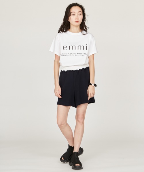 emmi(エミ)の「【10th】emmiロゴアニバーサリーTシャツ(Tシャツ/カットソー・レディース・ホワイト・FREE)」の17枚目の写真