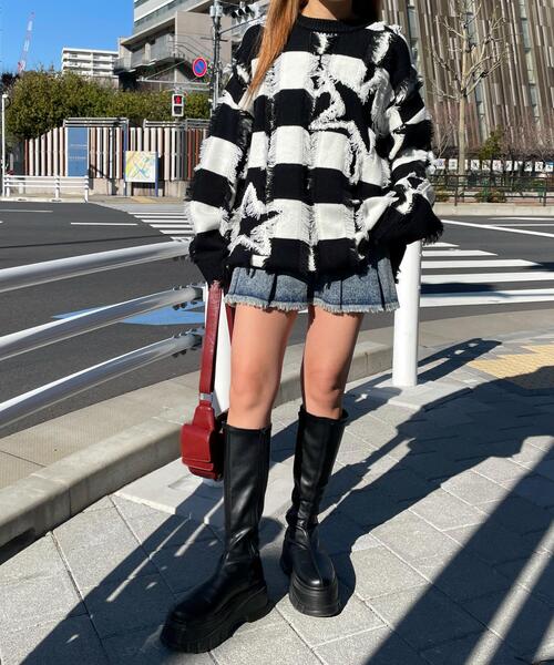 WEGO(ウィゴー)の「WEGO/フリンジモチーフボーダーBIGプルオーバー(ニット/セーター・レディース・ホワイト系その他5/ブラック系その他5・FREE)」の12枚目の写真