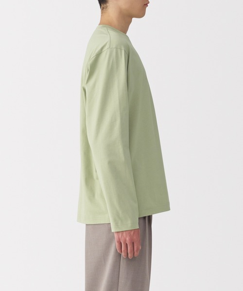 無印良品（ムジルシリョウヒン）の「紳士　天竺編みクルーネック長袖Ｔシャツ（Tシャツ/カットソー・メンズ・グレー/ブルー/ブラック/ホワイト/オレンジ系/グリーン系/ダークネイビー・S/M/L/XL）」の9枚目の写真