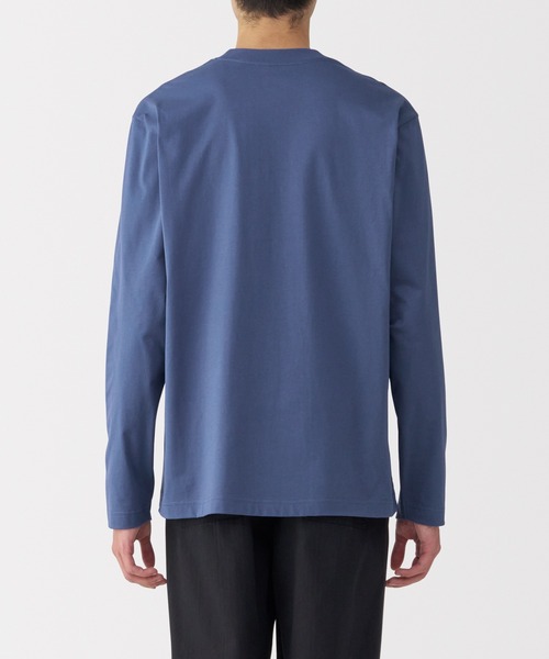 無印良品（ムジルシリョウヒン）の「紳士　天竺編みクルーネック長袖Ｔシャツ（Tシャツ/カットソー・メンズ・グレー/ブルー/ブラック/ホワイト/オレンジ系/グリーン系/ダークネイビー・S/M/L/XL）」の16枚目の写真