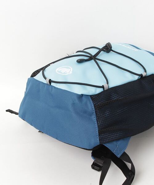Mammut（マムート）の「【4～6才用サイズ】フィルスト ジップ 8L / First Zip 8L / 子供用 / キッズサイズ（バックパック/リュック・キッズ・ライトブルー/ブラック/ライトグリーン/オレンジ・8L）」の6枚目の写真