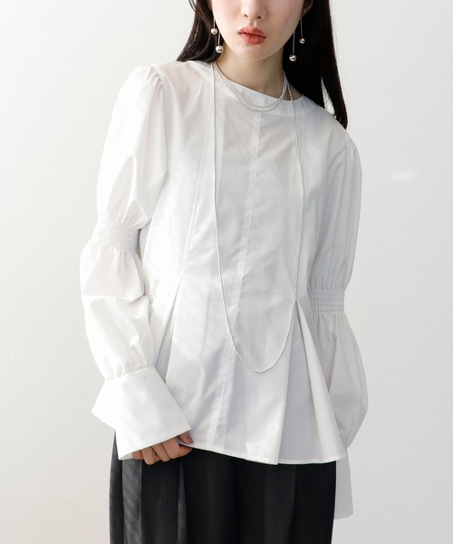 Three Four Time(スリーフォータイム)の「ギャザースリーブブラウス(シャツ/ブラウス・レディース・オフホワイト/ピンク・FREE)」の3枚目の写真