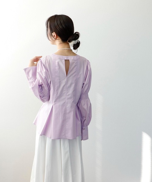 Three Four Time(スリーフォータイム)の「ギャザースリーブブラウス(シャツ/ブラウス・レディース・オフホワイト/ピンク・FREE)」の10枚目の写真