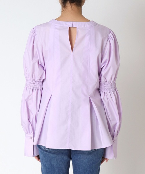 Three Four Time(スリーフォータイム)の「ギャザースリーブブラウス(シャツ/ブラウス・レディース・オフホワイト/ピンク・FREE)」の18枚目の写真