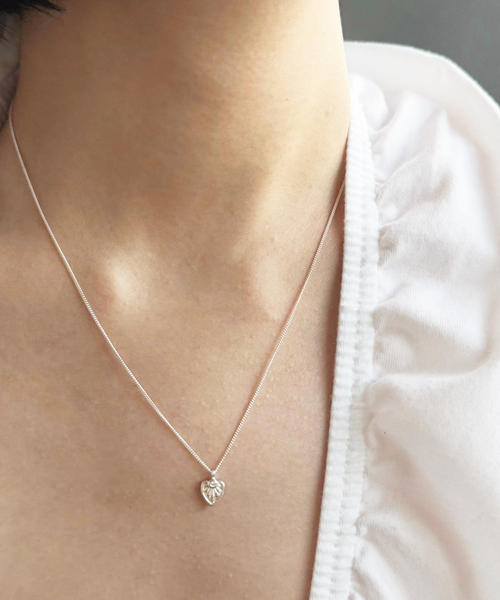 edit for lulu シルバー ハート 星 ロングネックレス edit for lulu シルバー ハート 星 ロングネックレス - メルカリ