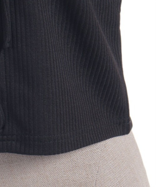 axes femme POETIQUE（アクシーズファムポエティック）の「レースアップカットプル（Tシャツ/カットソー・レディース・ホワイト/ブラック/ワイン・MEDIUM）」の14枚目の写真