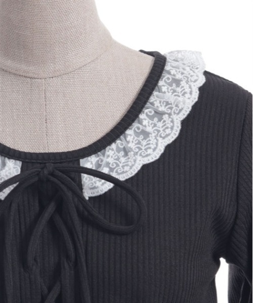 axes femme POETIQUE（アクシーズファムポエティック）の「レースアップカットプル（Tシャツ/カットソー・レディース・ホワイト/ブラック/ワイン・MEDIUM）」の13枚目の写真