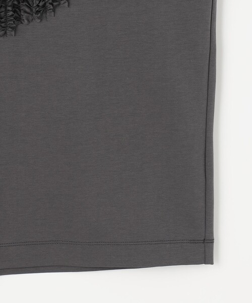 自由区(ジユウク)の「ベビーフリル Tシャツ(Tシャツ/カットソー・レディース・アイボリー系/グレー系・44/46)」の13枚目の写真