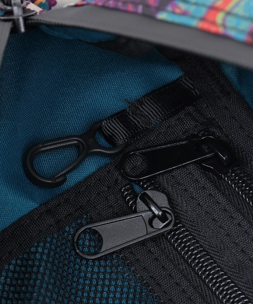 チチカカ（チチカカ）の「KiU コラボ ボディバッグ（ボディバッグ/ウエストポーチ・レディース・その他2/その他1・FREE）」の18枚目の写真