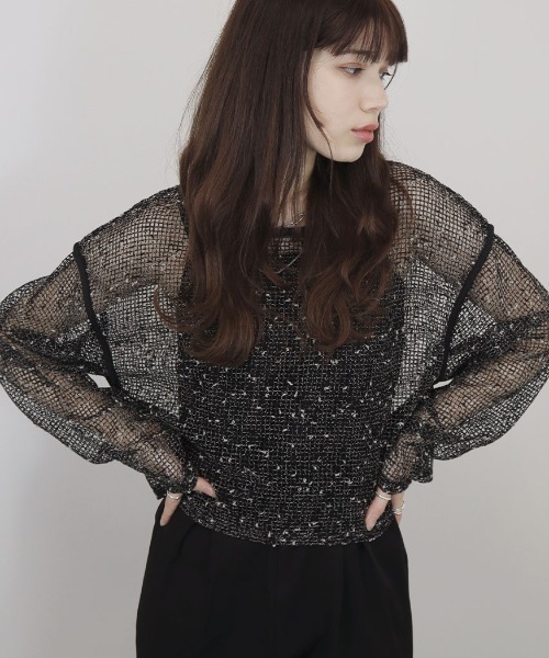 Reurie'(レウリィ)の「メランジメッシュシアートップス/melange mesh short top 長袖 サマーニット クルーネック ニュアンス 重ね着 レイヤード 大人カジュアル 韓国ファッション(Tシャツ/カットソー・レディース・ブラック/アイボリー・FREE)」の1枚目の写真