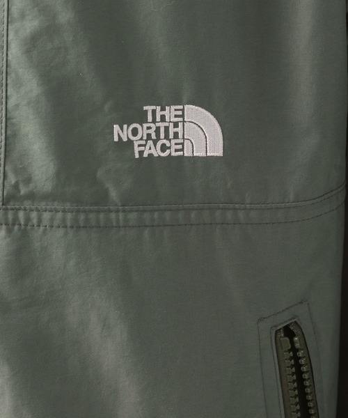 THE NORTH FACE（ザノースフェイス）の「【THE NORTH FACE(ザ・ノース・フェイス)】コンパクトジャケット（ナイロンジャケット・メンズ・グリーン/ブラック・MEDIUM/LARGE）」の15枚目の写真
