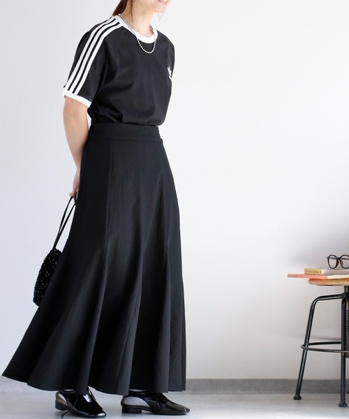 adidas（アディダス）の「【adidas】アディカラークラシック スリーストライプスTシャツ（Tシャツ/カットソー・レディース・ホワイト/ブラック・M）」の22枚目の写真