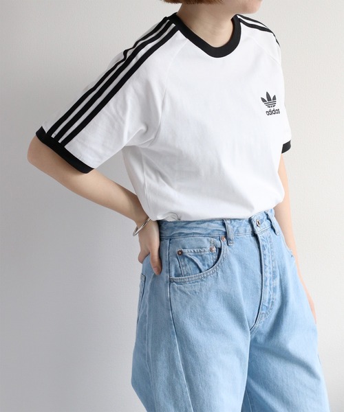 adidas（アディダス）の「【adidas】アディカラークラシック スリーストライプスTシャツ（Tシャツ/カットソー・レディース・ホワイト/ブラック・M）」の5枚目の写真