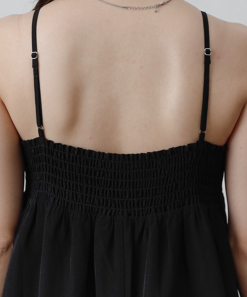 COLONY 2139（コロニートゥーワンスリーナイン）の「ドレープブロードフレアキャミワンピース（ワンピース・レディース・ブラック・FREE）」の6枚目の写真