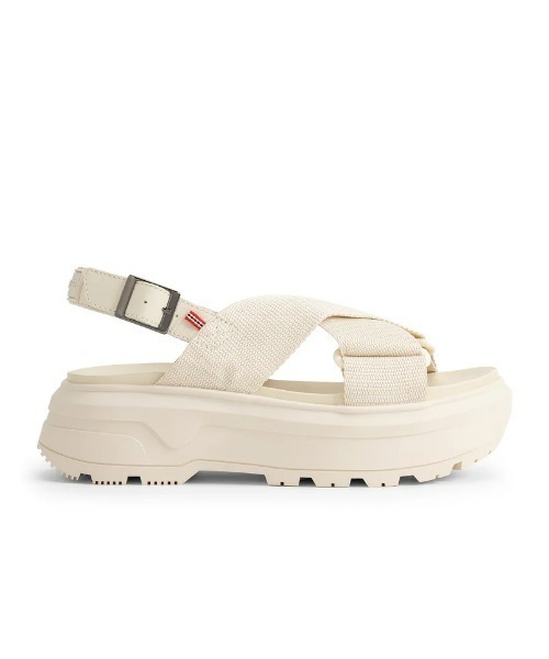 HUNTER(ハンター)の「【HUNTER】 U CITY REBEL WEBBING CROSS-OVER SANDAL シティレーベルウェビィングクロスオーバーサンダル(サンダル・レディース・クリーム・5/6/4)」の2枚目の写真