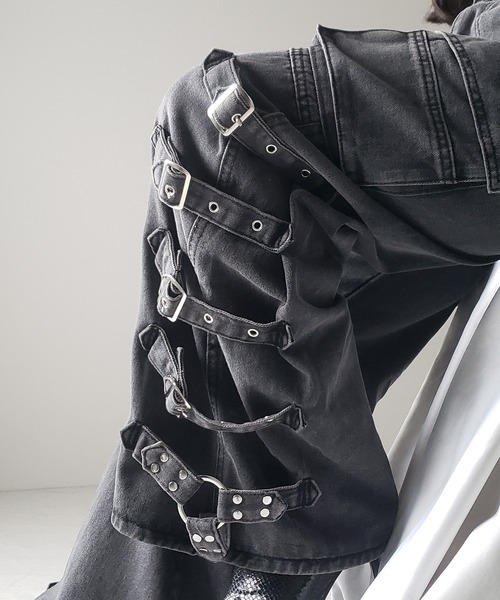 me+em select(ミームセレクト)の「※※【 4size 】ヴィンテージサイドベルテッドカーゴデニム / vintage side belted cargo denim(デニムパンツ・レディース・ブラック・SMALL/MEDIUM/LARGE/X-LARGE)」の4枚目の写真