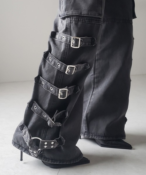 me+em select(ミームセレクト)の「※※【 4size 】ヴィンテージサイドベルテッドカーゴデニム / vintage side belted cargo denim(デニムパンツ・レディース・ブラック・SMALL/MEDIUM/LARGE/X-LARGE)」の5枚目の写真