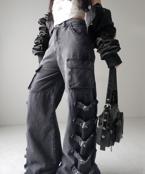 me+em select(ミームセレクト)の「※※【 4size 】ヴィンテージサイドベルテッドカーゴデニム / vintage side belted cargo denim(デニムパンツ・レディース・ブラック・SMALL/MEDIUM/LARGE/X-LARGE)」の6枚目の写真