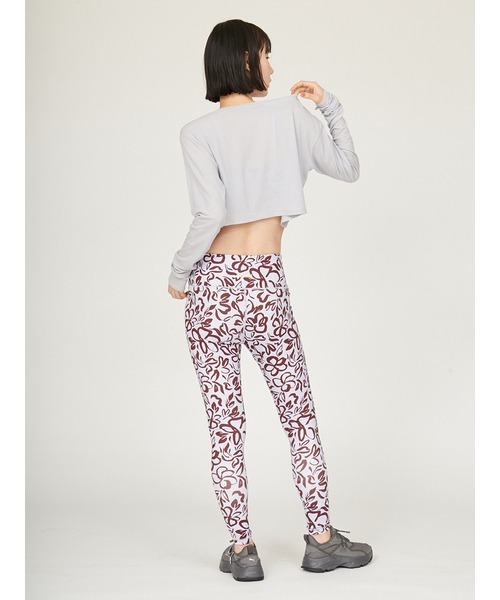 emmi（エミ）の「プルメリアアートレギンス（レギンス/スパッツ・レディース・ネイビー/ホワイト/ライトブルー・0/1）」の16枚目の写真