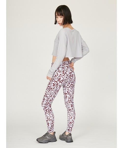 emmi（エミ）の「プルメリアアートレギンス（レギンス/スパッツ・レディース・ネイビー/ホワイト/ライトブルー・0/1）」の17枚目の写真