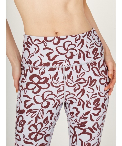 emmi（エミ）の「プルメリアアートレギンス（レギンス/スパッツ・レディース・ネイビー/ホワイト/ライトブルー・0/1）」の11枚目の写真