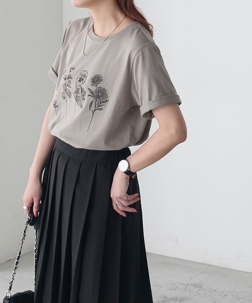BONLECILL(ボンルシール)の「フラワー刺繍T(Tシャツ/カットソー・レディース・オートミール/ベージュ/ピンク/オフホワイト・FREE)」の16枚目の写真